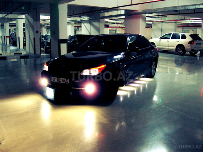 BMW 525 2004, 234,000 km - 2.5 l - Bakı