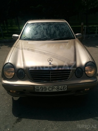 Mercedes E 270 1999, 240,000 km - 2.7 л - Bakı