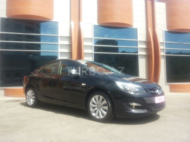 Opel Astra 2013, 45,000 km - 1.6 l - Bakı