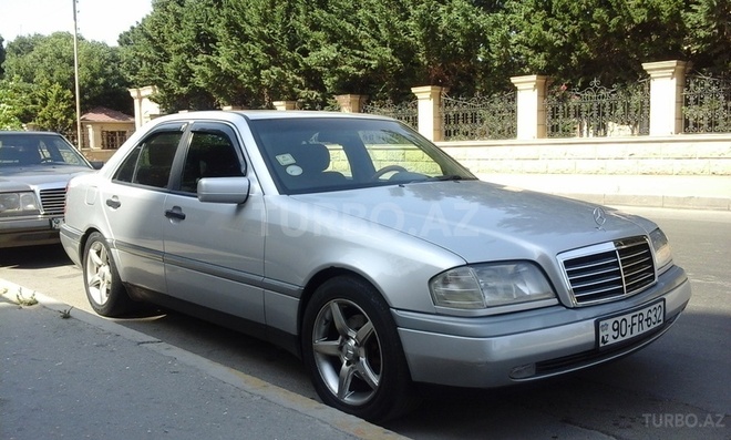 Mercedes C 220 1996, 350,000 km - 2.2 л - Bakı