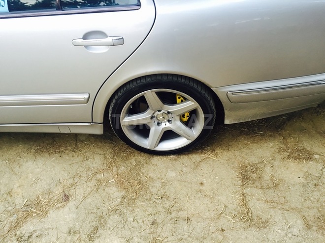 Mercedes E 280 1999, 1,000,000 km - 2.8 л - Bakı