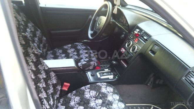 Mercedes C 200 1993, 293,000 km - 2.2 l - Sumqayıt