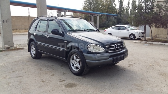 Mercedes ML 270 2001, 250,454 km - 2.7 l - Bakı