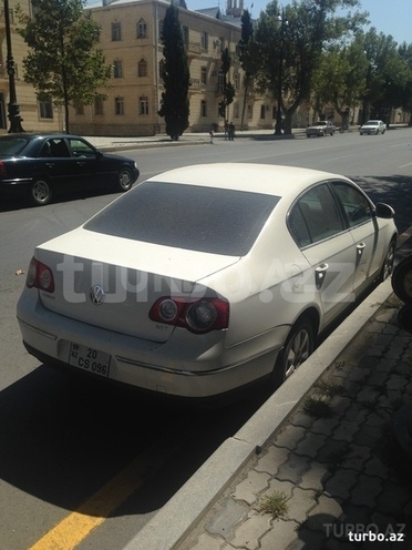 Volkswagen Passat 2007, 134,000 km - 2.0 l - Gəncə