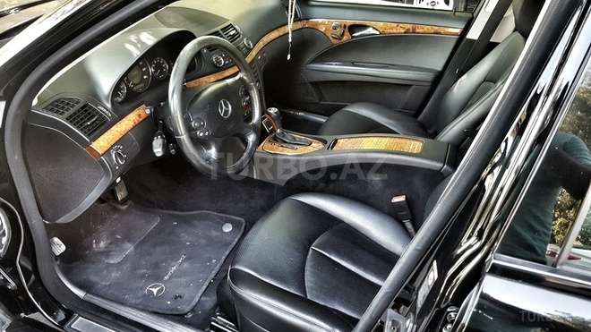 Mercedes E 350 2007, 200,000 km - 3.5 l - Mingəçevir