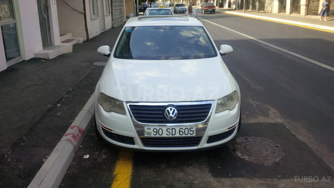 Volkswagen Passat 2005, 2,103,546 km - 2.0 l - Bakı