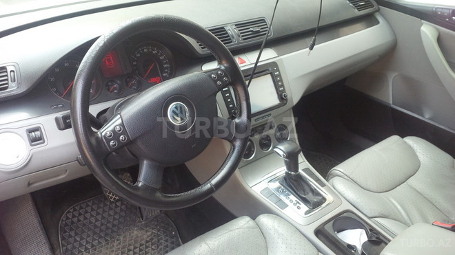 Volkswagen Passat 2005, 2,103,546 km - 2.0 l - Bakı