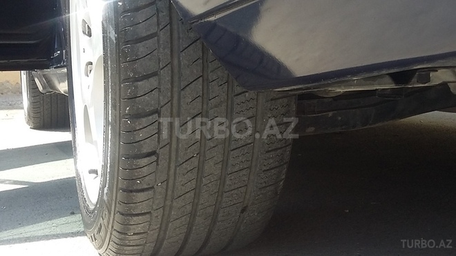 Mercedes E 240 1998, 233,000 km - 2.4 l - Sumqayıt