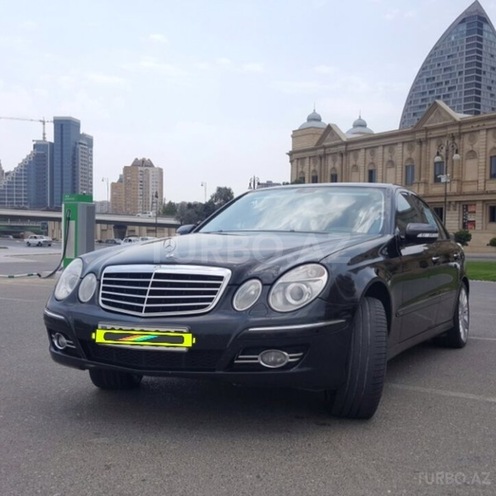 Mercedes E 320 2003, 245,600 km - 3.2 l - Bakı