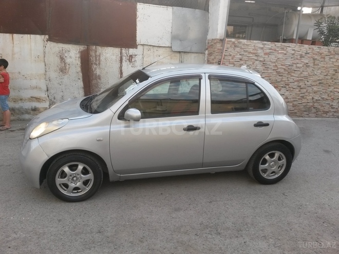 Nissan March 2004, 124,000 km - 1.2 l - Bakı