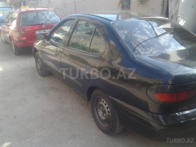 Renault Megane 1998, 232,000 km - 1.6 l - Bakı