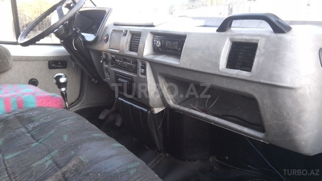 GAZ 330202-740 2002, 400,000 km - 2.4 л - Sumqayıt
