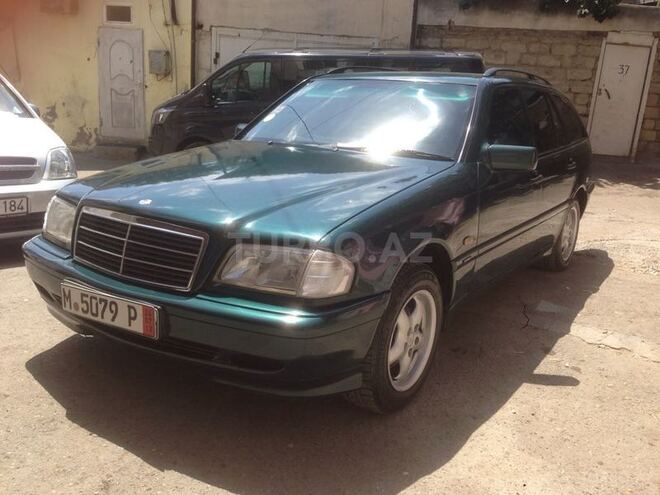 Mercedes C 180 1999, 295,000 km - 1.8 л - Bakı