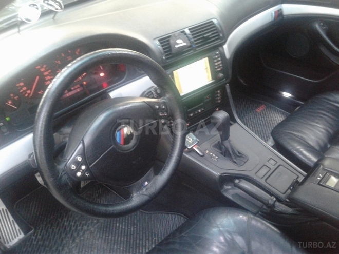 BMW 540 1999, 230,000 km - 4.4 l - Sumqayıt