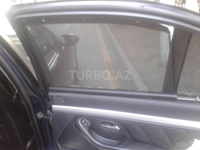 BMW 540 1999, 230,000 km - 4.4 l - Sumqayıt