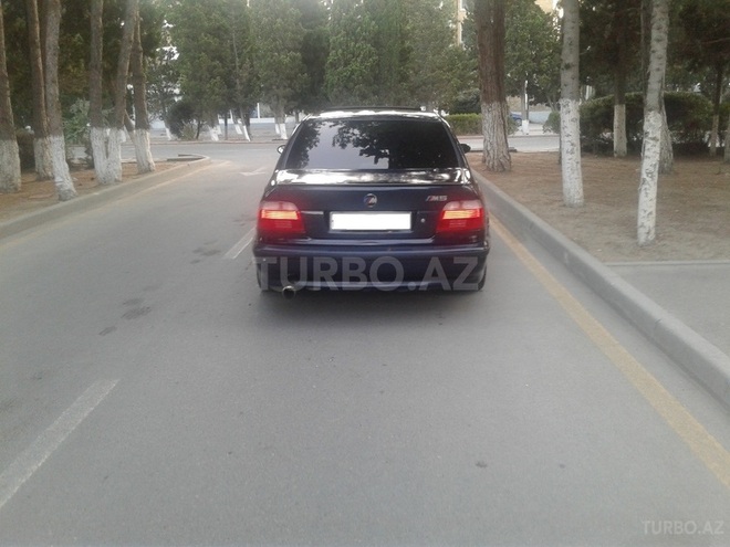 BMW 540 1999, 230,000 km - 4.4 l - Sumqayıt