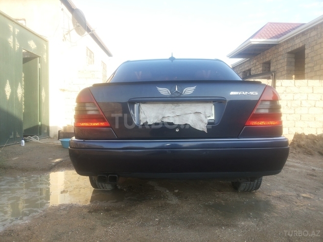 Mercedes C 250 1996, 27,000 km - 2.5 l - Bakı
