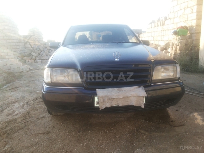 Mercedes C 250 1996, 27,000 km - 2.5 l - Bakı