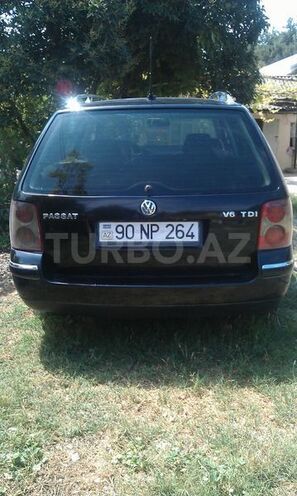 Volkswagen Passat 2002, 167,000 km - 2.5 l - Şamaxı