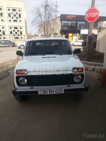 LADA (VAZ) Niva 2012, 102,000 km - 1.7 l - Quba
