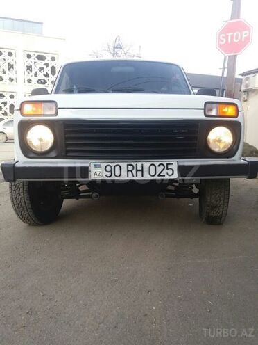 LADA (VAZ) Niva 2012, 102,000 km - 1.7 l - Quba