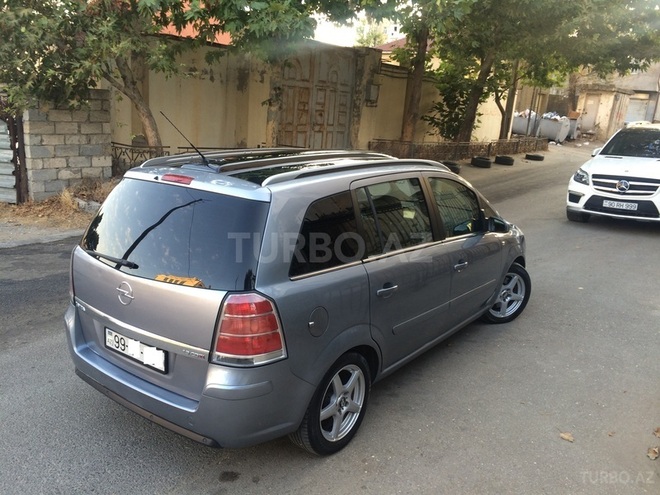 Opel Zafira 2006, 192,500 km - 1.9 л - Bakı