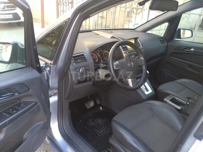 Opel Zafira 2006, 192,500 km - 1.9 л - Bakı