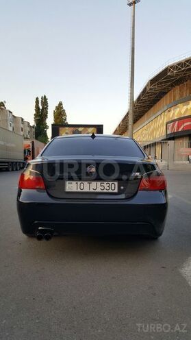 BMW 530 2006, 176,000 km - 3.0 л - Bakı