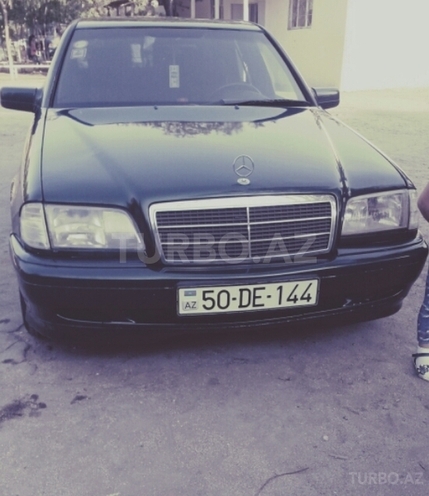 Mercedes C 220 1995, 492,647 km - 2.2 l - Masallı