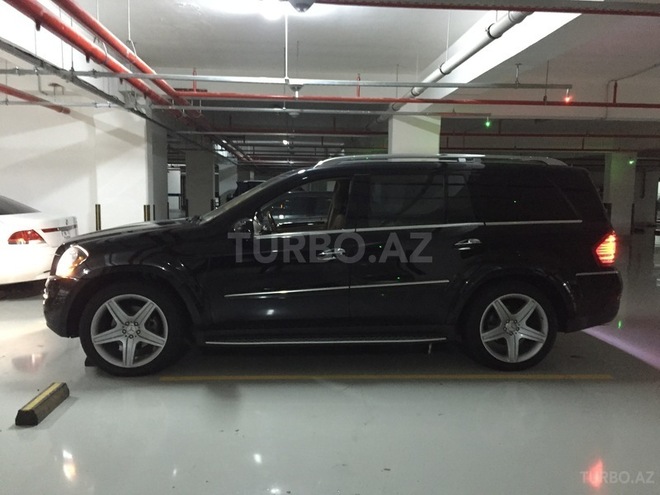 Mercedes GL 550 2010, 93,333 km - 5.5 l - Bakı