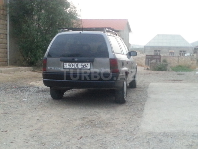 Opel Astra 1993, 150,000 km - 0.2 l - Bakı