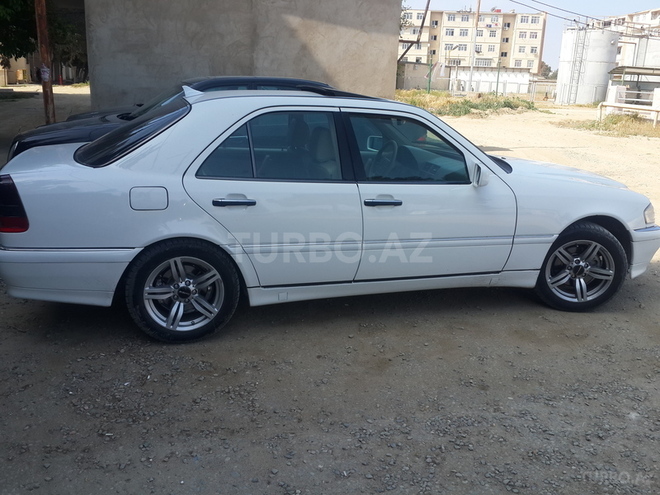 Mercedes C 230 1999, 237,000 km - 2.3 l - Bakı