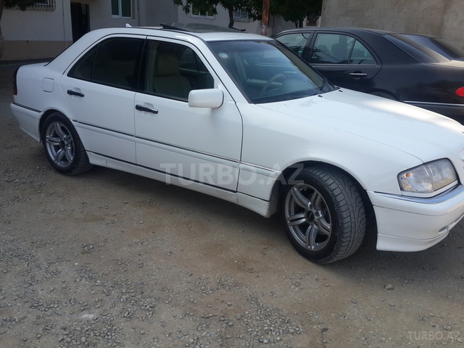 Mercedes C 230 1999, 237,000 km - 2.3 l - Bakı