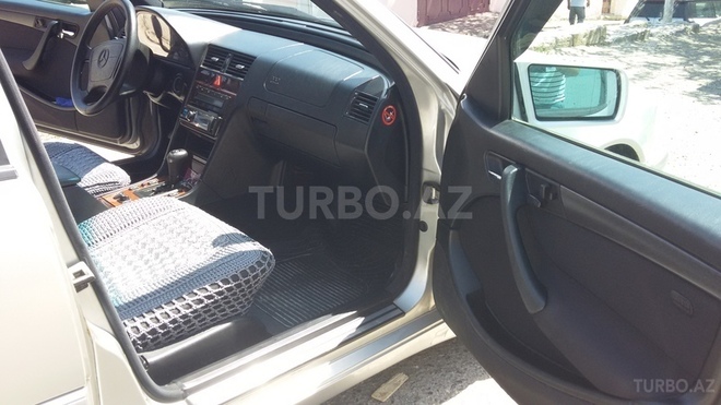Mercedes C 200 1998, 180,000 km - 2.0 l - Bakı