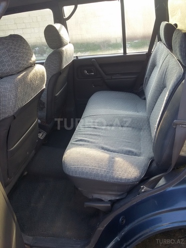 Mitsubishi Pajero 1994, 400,000 km - 2.5 l - Bakı