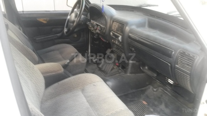 GAZ 3110 1998, 248,000 km - 2.4 l - Sumqayıt