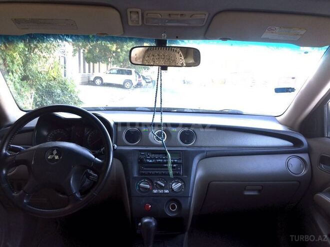 Mitsubishi Outlander 2004, 236,561 km - 2.4 л - Bakı