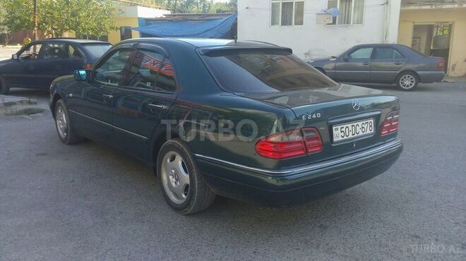 Mercedes E 240 1998, 250,000 km - 2.4 l - Sumqayıt