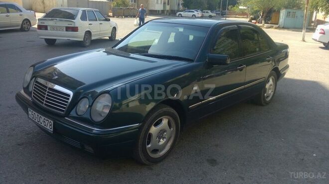 Mercedes E 240 1998, 250,000 km - 2.4 l - Sumqayıt
