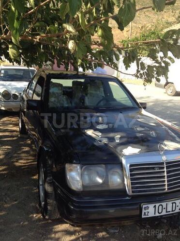 Mercedes E 230 1987, 310,059 km - 2.3 л - Bakı