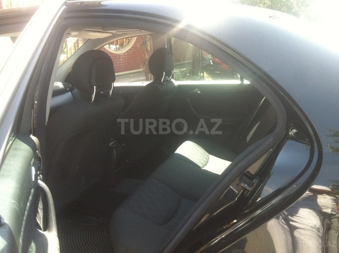 Mercedes C 180 2002, 240,198 km - 2.0 l - Gəncə