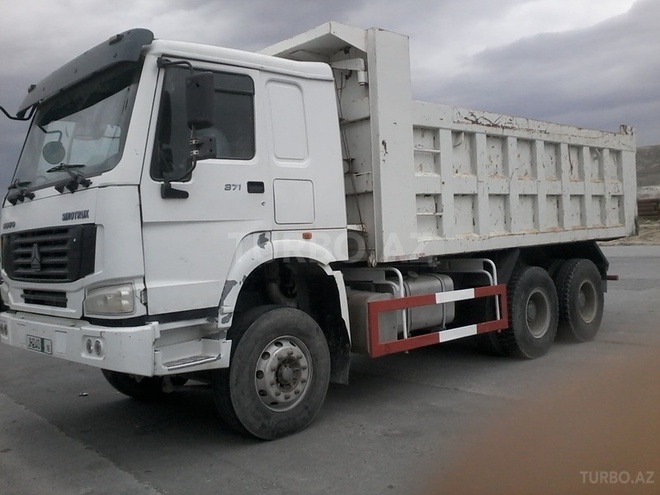 HOWO Sinotruk 2012, 135,000 km - 0.4 l - Bakı