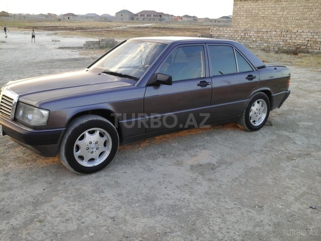 Mercedes 190 1992, 3,007,500 km - 2.0 л - Bakı