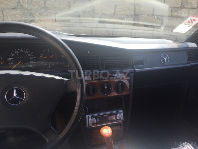 Mercedes 190 1987, 250,000 km - 2.0 л - Bakı