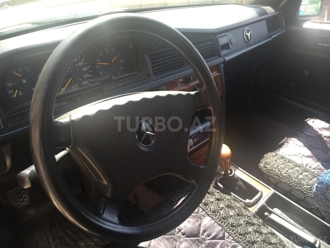 Mercedes 190 1987, 250,000 km - 2.0 л - Bakı