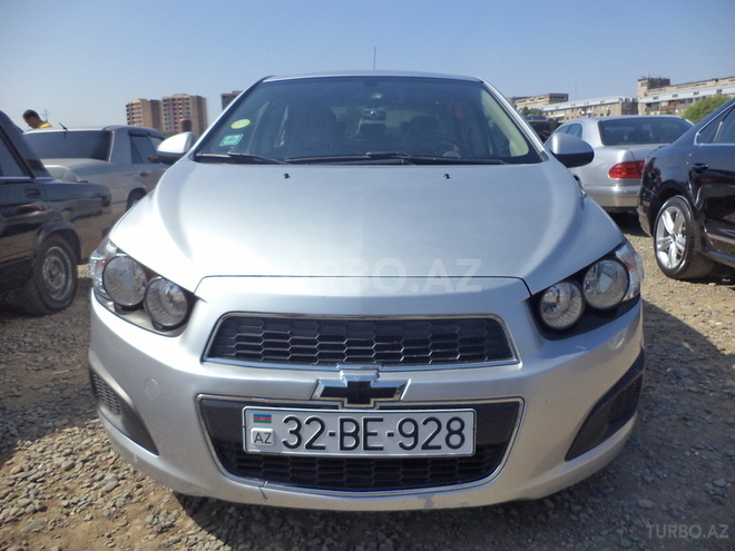 Chevrolet Aveo 2011, 165,000 km - 1.4 l - Gəncə