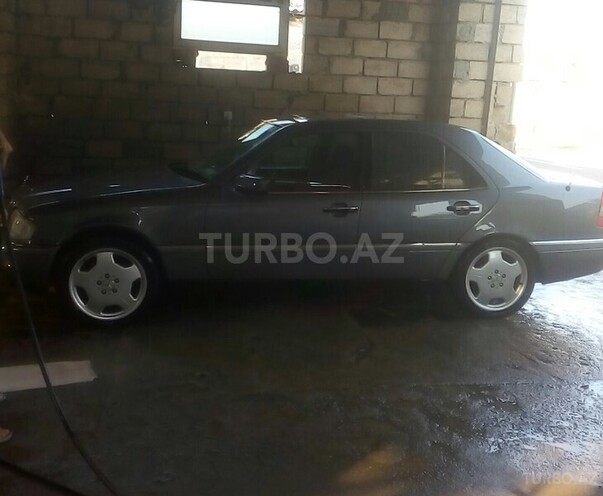 Mercedes C 180 1994, 300,000 km - 1.8 l - Lənkəran