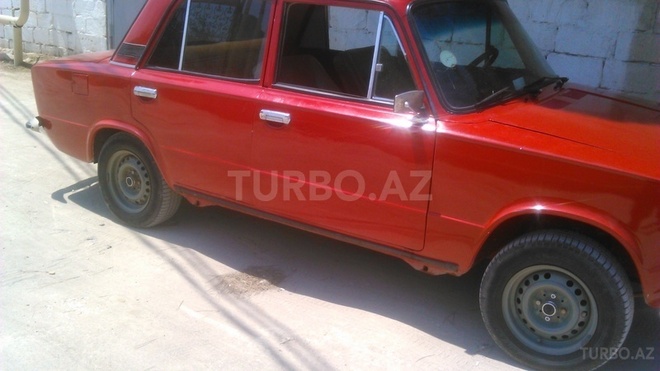 LADA (VAZ) 21011 1982, 175,000 km - 1.3 л - Bakı