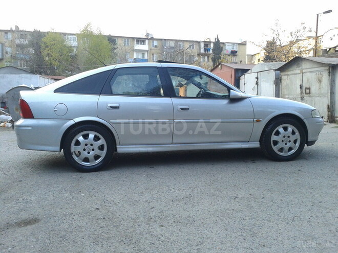 Opel Vectra 2001, 261,000 km - 2.2 l - Bakı