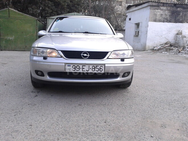 Opel Vectra 2001, 261,000 km - 2.2 l - Bakı